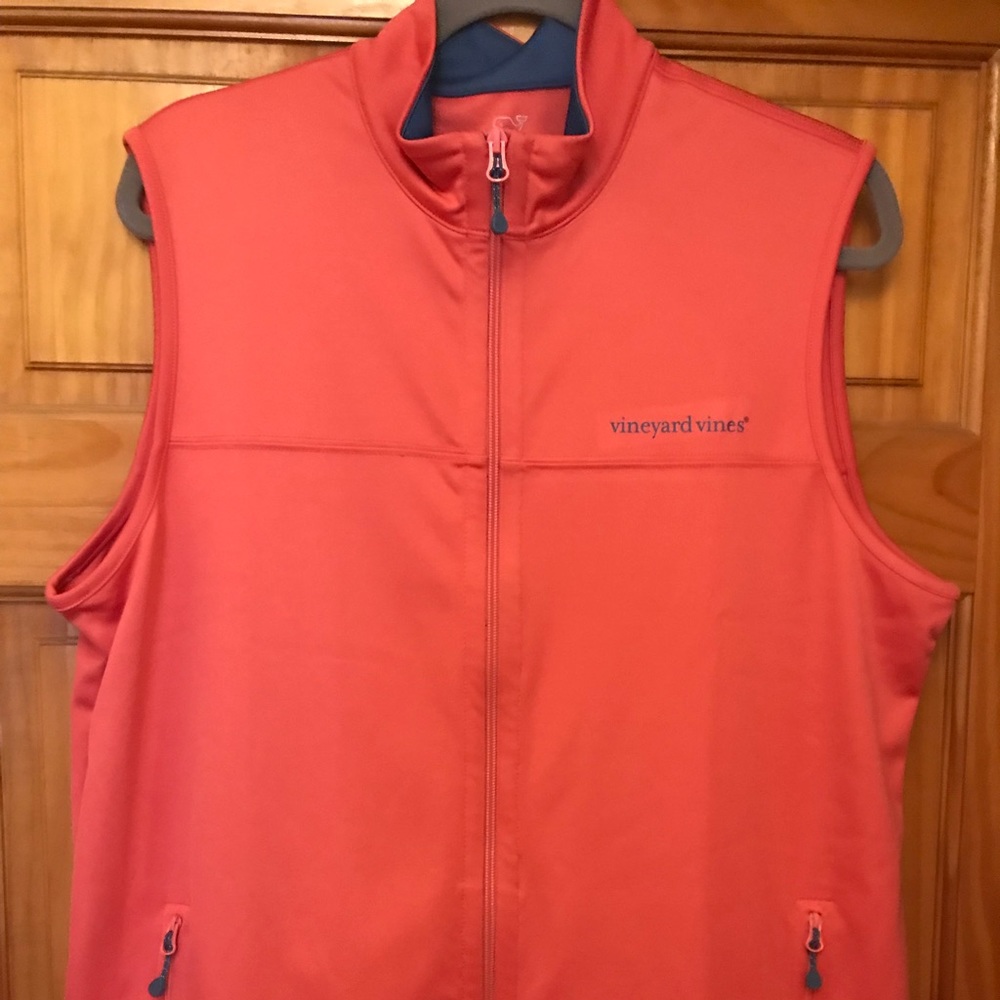 Vineyard Vines vest